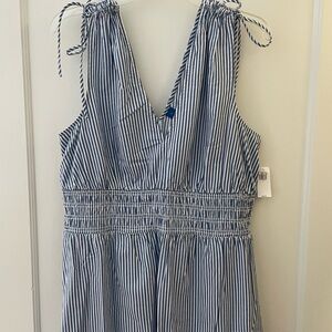 NWT Old Navy stripped midi dress